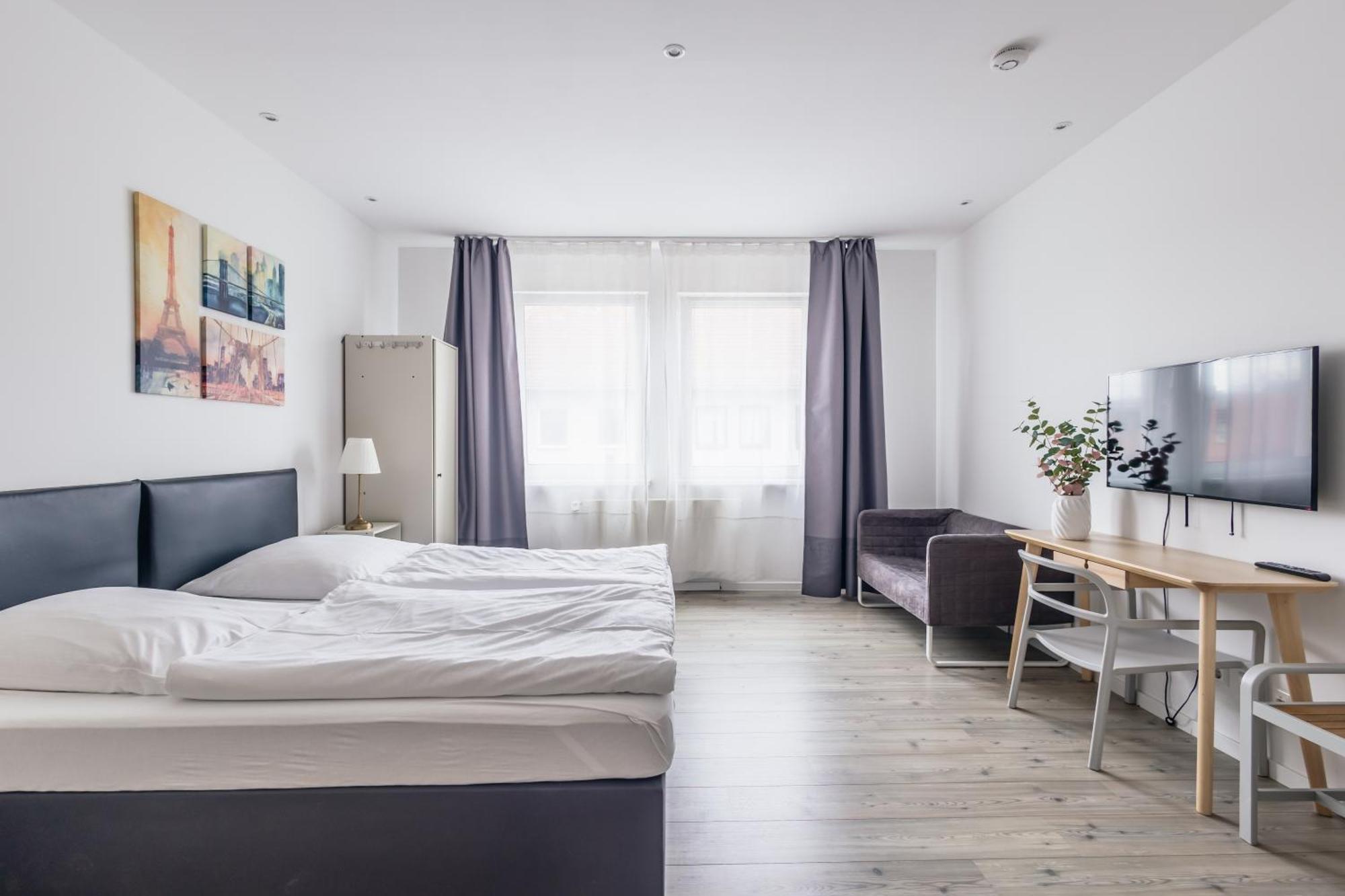 Centrally Located 2-Room Apartment Ганновер Экстерьер фото